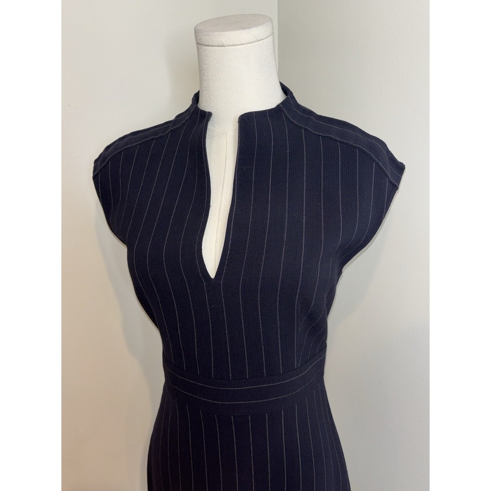 Max Mara Black Wool Pinstripe Sheath Dress Cap Sleeve Size 6 - Picture 10 of 14